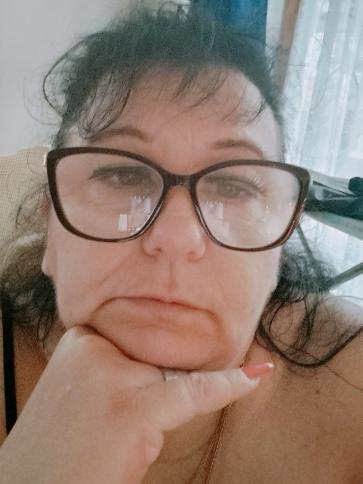 Melinda, 52 éves kőszárhegyi társkereső nő profil fotója