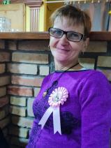 Sziasztok! Monika vagyok. Komoly péri társkereső férfiak jelentkezését várom.