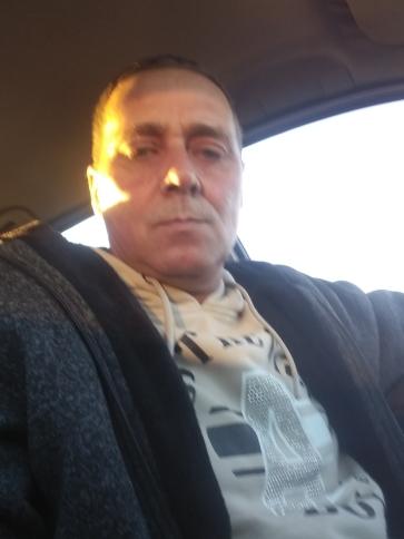 Attila, 55 éves debreceni társkereső férfi profil fotója