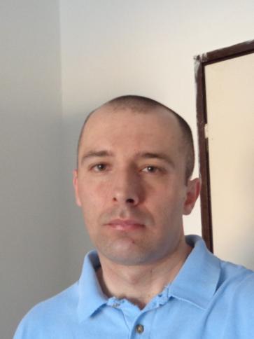 József, 39 éves mosonszentmiklósi társkereső férfi profil fotója József, 39 éves mosonszentmiklósi társkereső férfi profil fotója