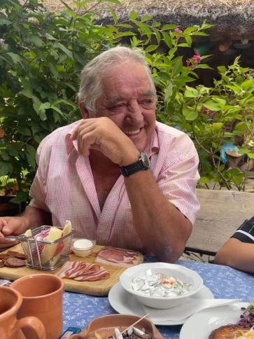 László, 71 éves Budapest XV. kerületi társkereső férfi profil fotója