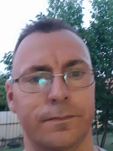 Béla, 45 éves mórahalomi társkereső férfi profil fotója