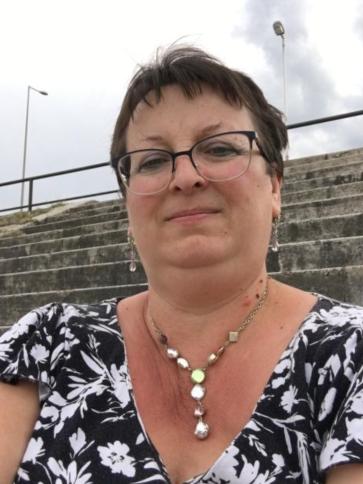 Éva, 51 éves ácsi társkereső nő profil fotója