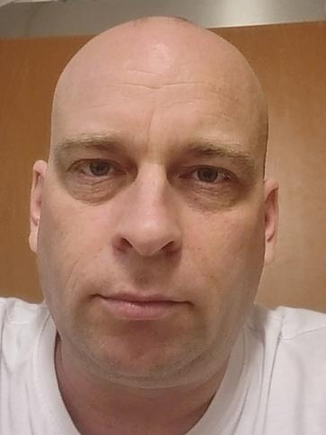 Tamás, 46 éves nagykátai társkereső férfi profil fotója Tamás, 46 éves nagykátai társkereső férfi profil fotója