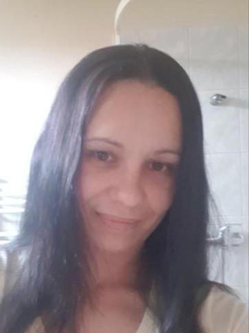 Henrietta, 33 éves palotabozsoki társkereső nő profil fotója