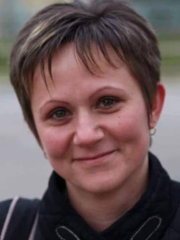 Évi, 45 éves hódmezővásárhelyi társkereső nő profil fotója