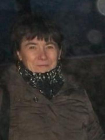 Júlia, 68 éves móri társkereső nő profil fotója