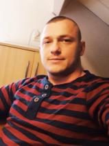 Sziasztok! Norbert vagyok. Komoly bökönyi párkereső nők jelentkezését várom.