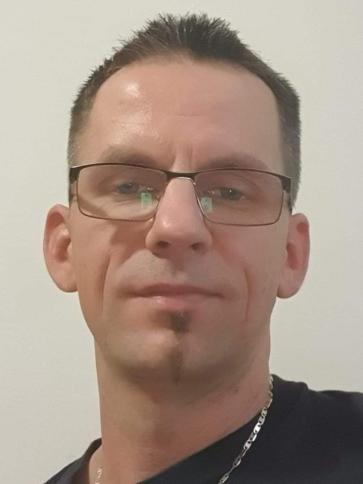Csaba, 39 éves darnózseli társkereső férfi profil fotója