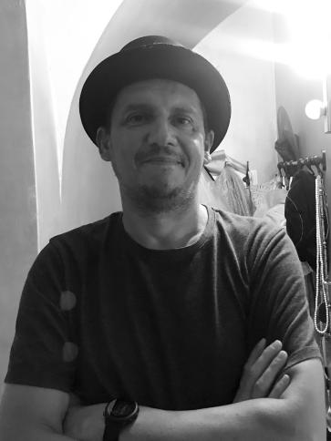 Zoltán, 55 éves dunaújvárosi társkereső férfi profil fotója