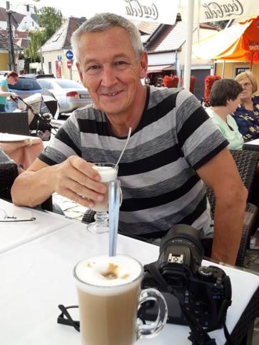 Gábor, 67 éves szigetszentmiklósi társkereső férfi profil fotója