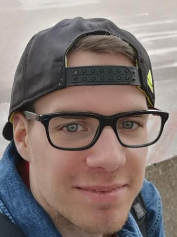 Bence, 32 éves veresegyházi társkereső férfi profil fotója