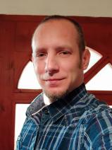 Sziasztok! Róbert vagyok. Komoly cserépfalui párkereső nők jelentkezését várom.
