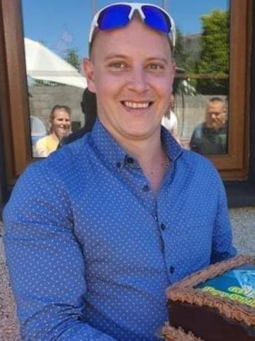 Istvan, 34 éves írországi társkereső férfi profil fotója