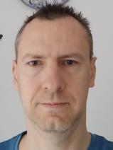 Sziasztok! Tamás vagyok. Komoly putnoki párkereső nők jelentkezését várom.