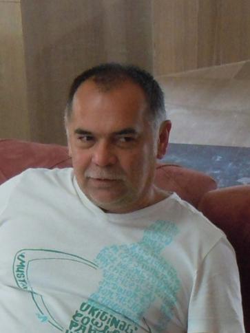 Imre, 62 éves balatonfüredi társkereső férfi profil fotója Imre, 62 éves balatonfüredi társkereső férfi profil fotója