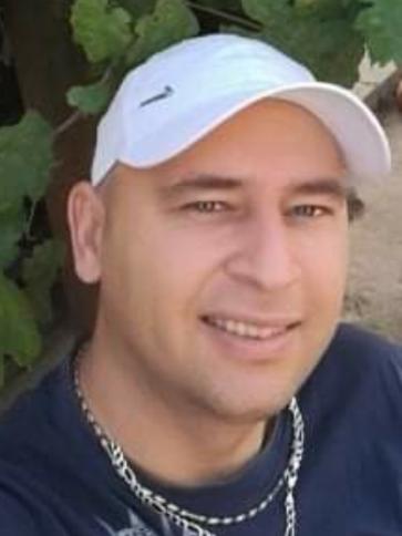 Krisztián, 39 éves jánoshalmi társkereső férfi profil fotója