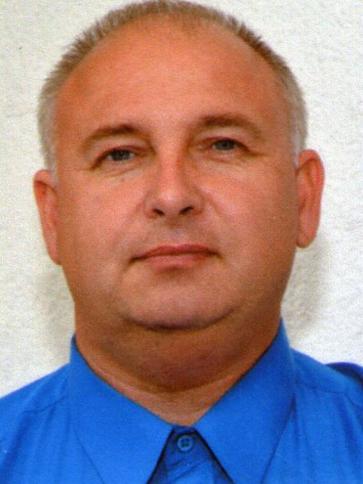 Bela, 52 éves etyeki társkereső férfi profil fotója