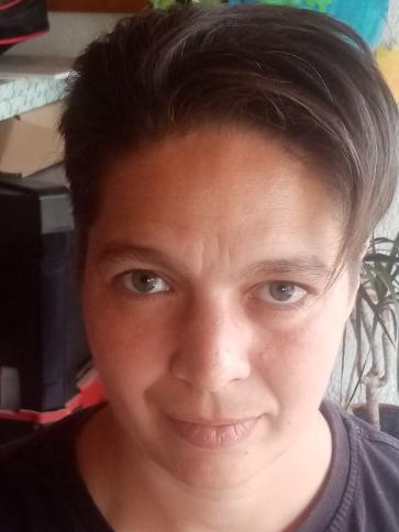 Annamária, 41 éves sarkadi társkereső nő profil fotója