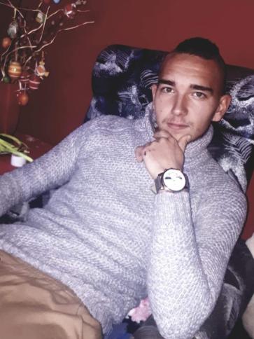 Kristóf, 29 éves nagyatádi társkereső férfi profil fotója