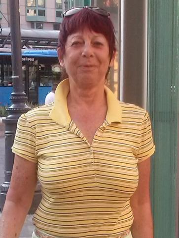 Imola, 76 éves Budapest XI. kerületi társkereső nő profil fotója
