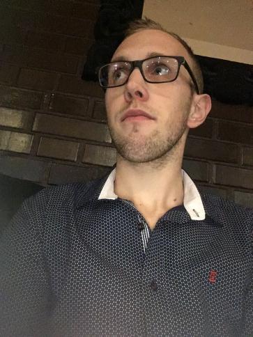 Richárd, 32 éves jászszentlászlói társkereső férfi profil fotója