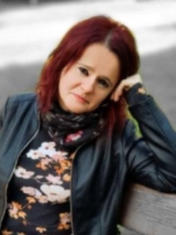 Virág, 48 éves kaposvári társkereső nő profil fotója