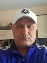 Sziasztok! Robert vagyok. Komoly ártándi párkereső nők jelentkezését várom.