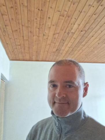 Róbert, 47 éves kiskőrösi társkereső férfi profil fotója