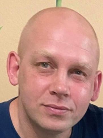 Roland, 47 éves ajkai társkereső férfi profil fotója
