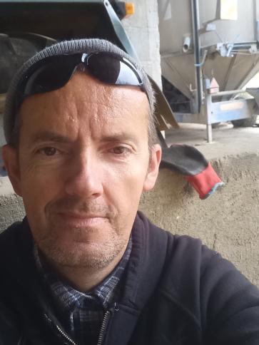 Tibor, 49 éves mekényesi társkereső férfi profil fotója