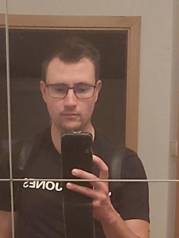 Szabolcs, 31 éves györgytarlói társkereső férfi profil fotója