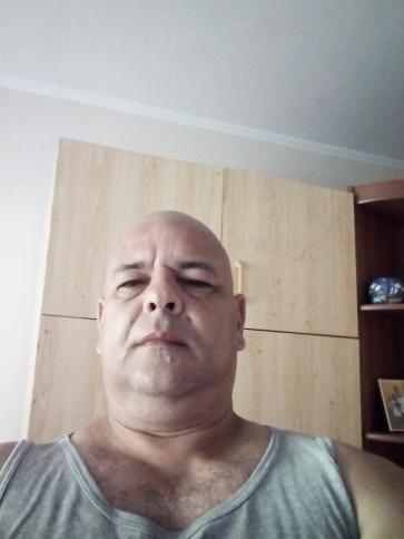 Attila, 53 éves biatorbágyi társkereső férfi profil fotója