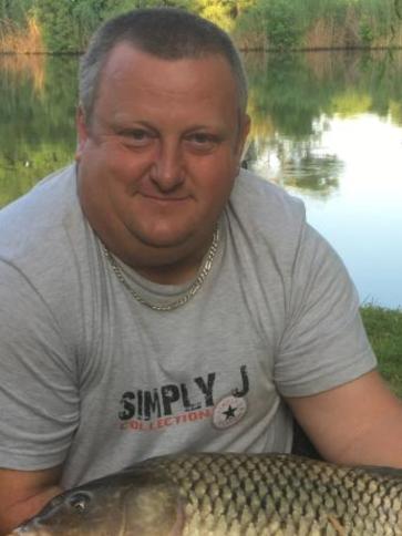 Gyula, 50 éves hódmezővásárhelyi társkereső férfi profil fotója Gyula, 50 éves hódmezővásárhelyi társkereső férfi profil fotója