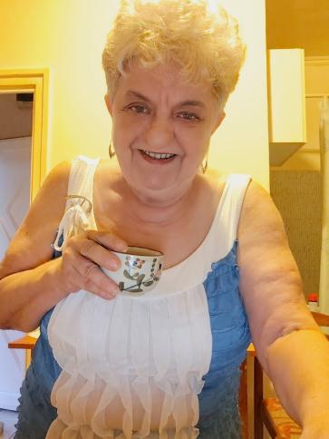 Etelka, 66 éves dunaújvárosi társkereső nő profil fotója