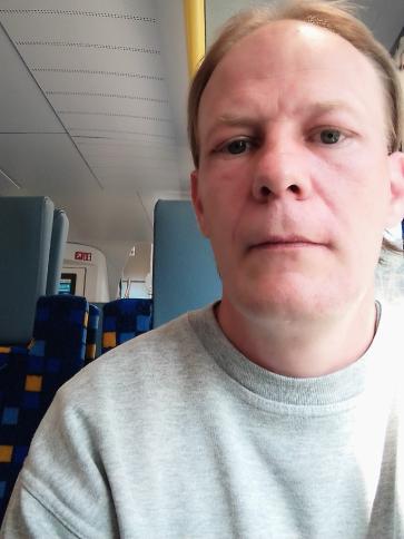 robert, 41 éves kiskunhalasi társkereső férfi profil fotója