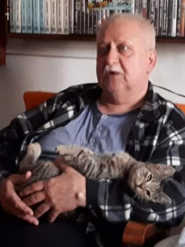 Miklós, 69 éves tápiószecsői társkereső férfi profil fotója