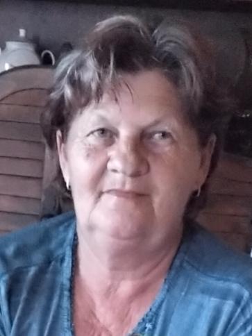 Kati, 64 éves szolnoki társkereső nő profil fotója