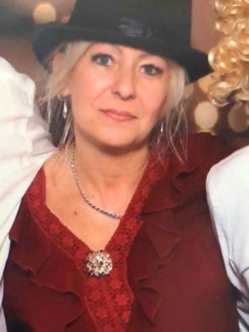 Krisztina, 50 éves tatabányai társkereső nő profil fotója