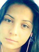 Sziasztok! Ilona vagyok. Komoly ládbesenyői társkereső férfiak jelentkezését várom.