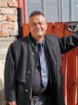 Sziasztok! Sándor vagyok. Komoly gellénházai párkereső nők jelentkezését várom.