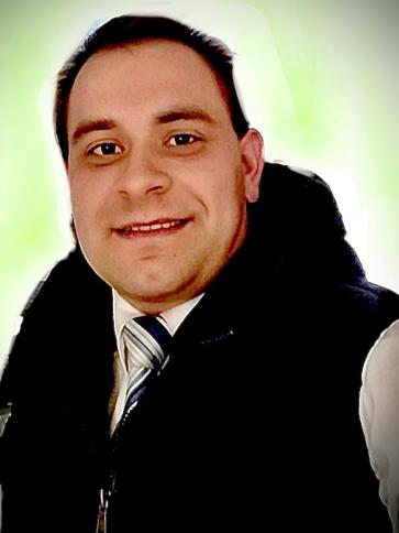 Szilárd, 38 éves borsodszentgyörgyi társkereső férfi profil fotója