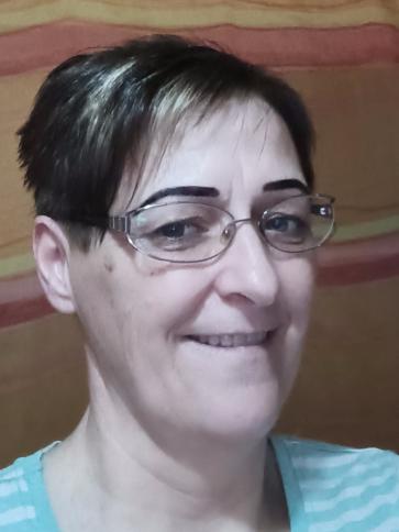 Gyöngyi, 53 éves abádszalóki társkereső nő profil fotója Gyöngyi, 53 éves abádszalóki társkereső nő profil fotója