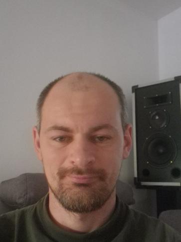 Gabor, 40 éves abdai társkereső férfi profil fotója