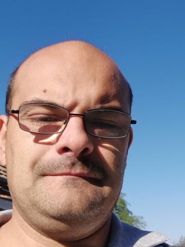 János, 42 éves csornai társkereső férfi profil fotója