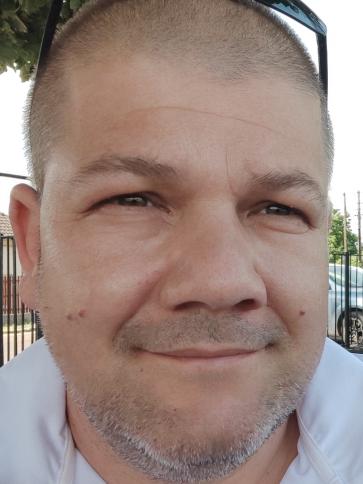 Attila, 47 éves abaújalpári társkereső férfi profil fotója Attila, 47 éves abaújalpári társkereső férfi profil fotója