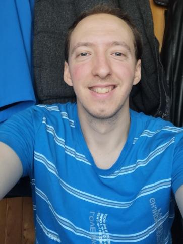 Ádám, 33 éves miskolci társkereső férfi profil fotója