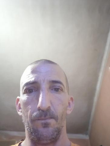 Balazs, 48 éves szentkirályszabadjai társkereső férfi profil fotója