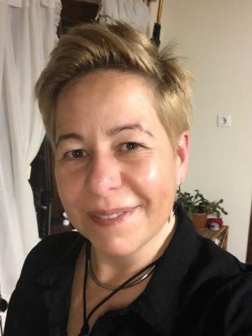 Emília, 51 éves almáskamarási társkereső nő profil fotója