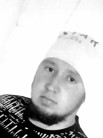 József, 35 éves csanádpalotai társkereső férfi profil fotója